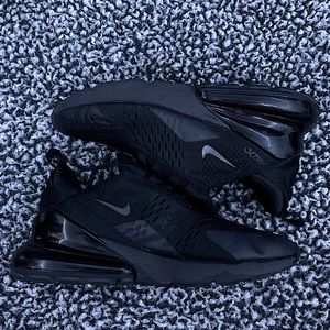 Nike Air Max 270